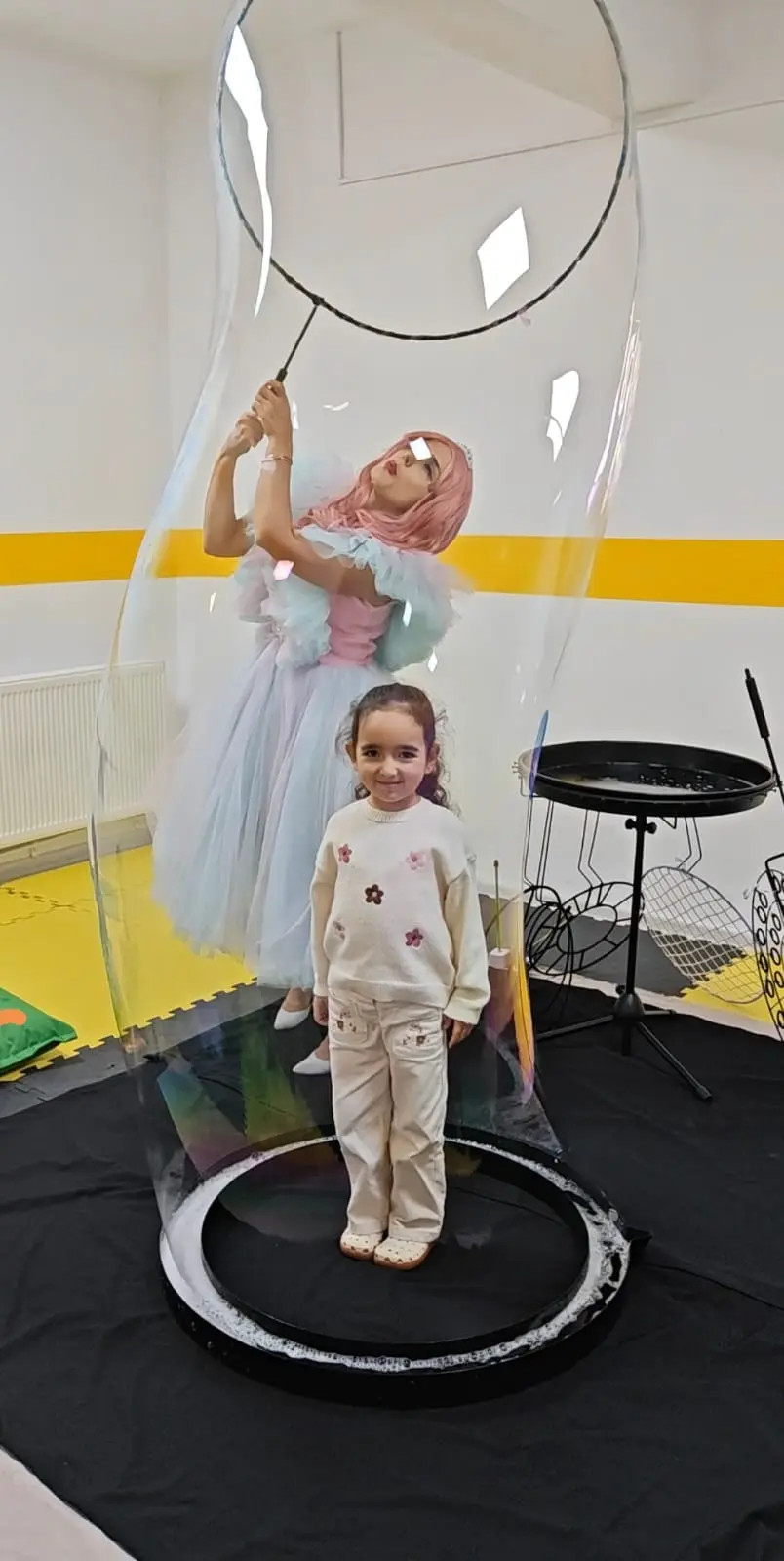 Ankara dev balon içinde çocuk gösterisi Kulina