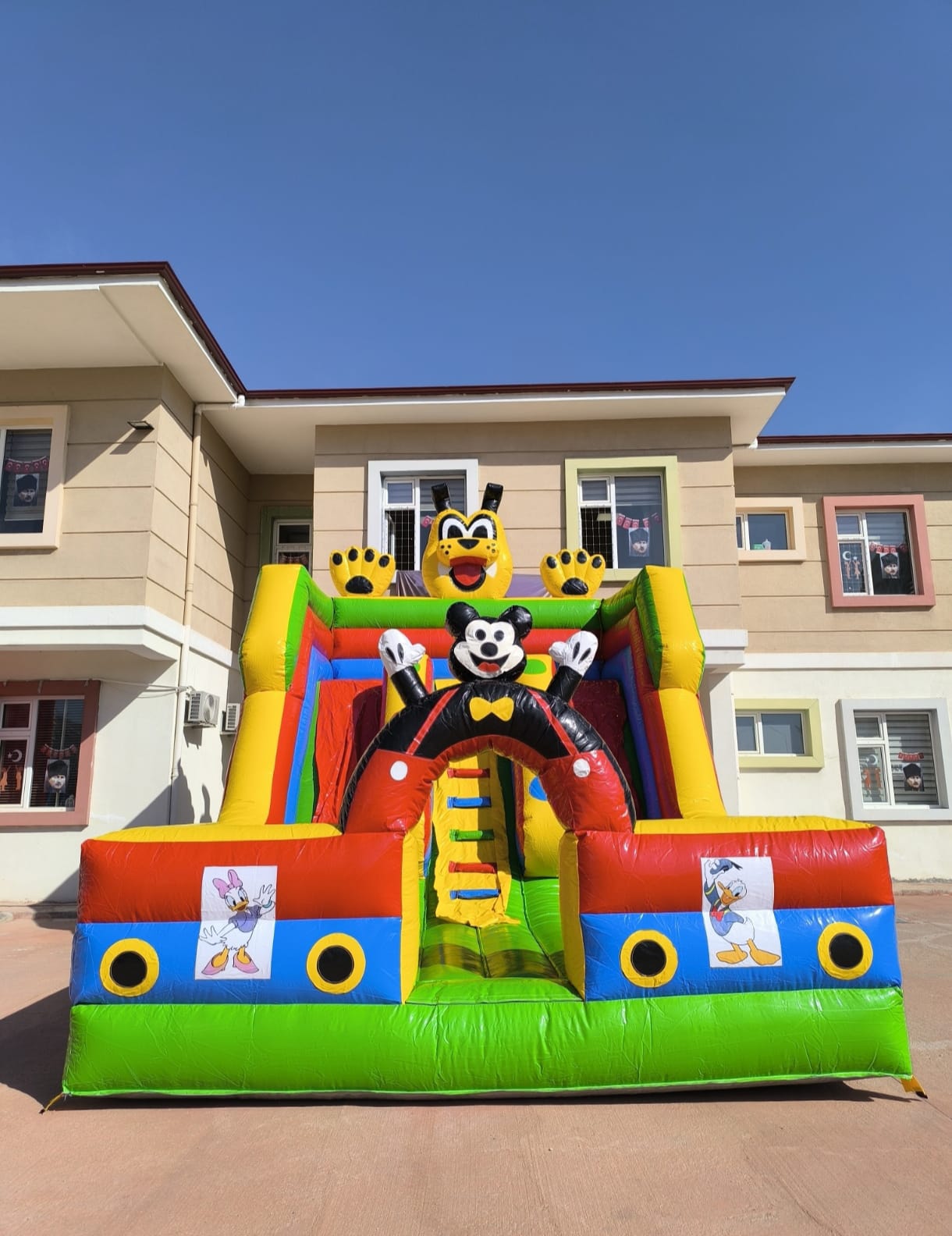 Mickey Mouse Şişme Kaydırak Ankara
